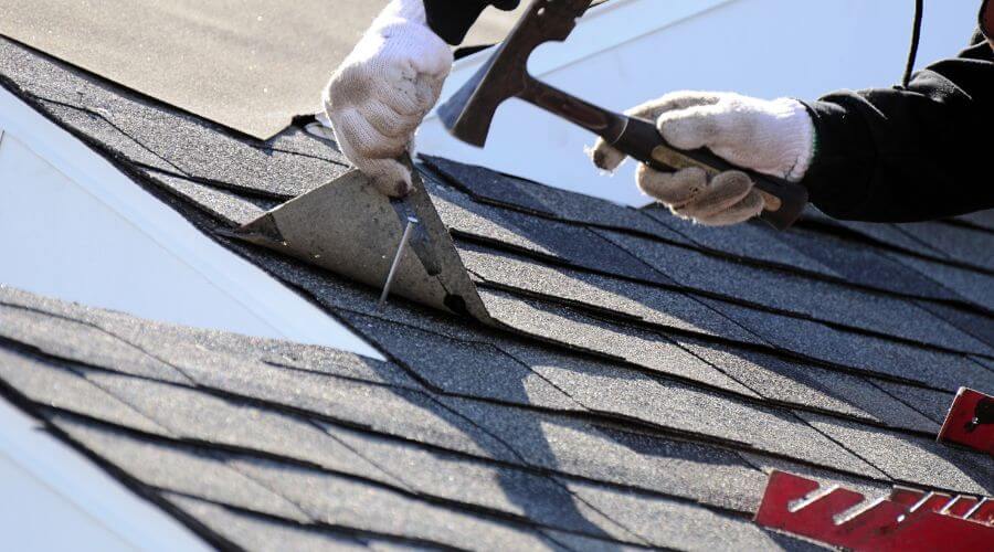 Professional gutter cleaning in Archer, FL